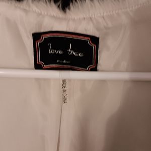 Beige vest fur